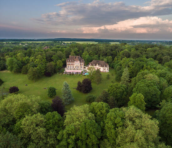 Chateau De La Tour Chantilly Avis Photos Et Telephone