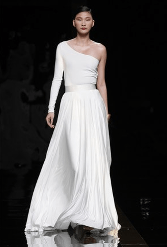 Spanish Wedding Dress Designer Rosa Clara 9