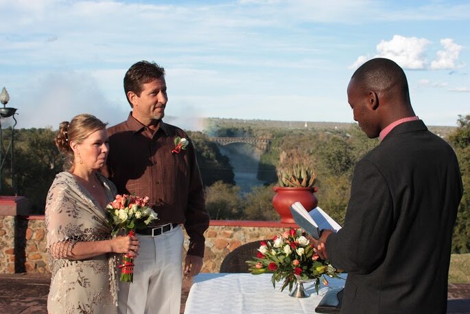 Fall For The Victoria Falls As Your Perfect Destination Wedding Venue