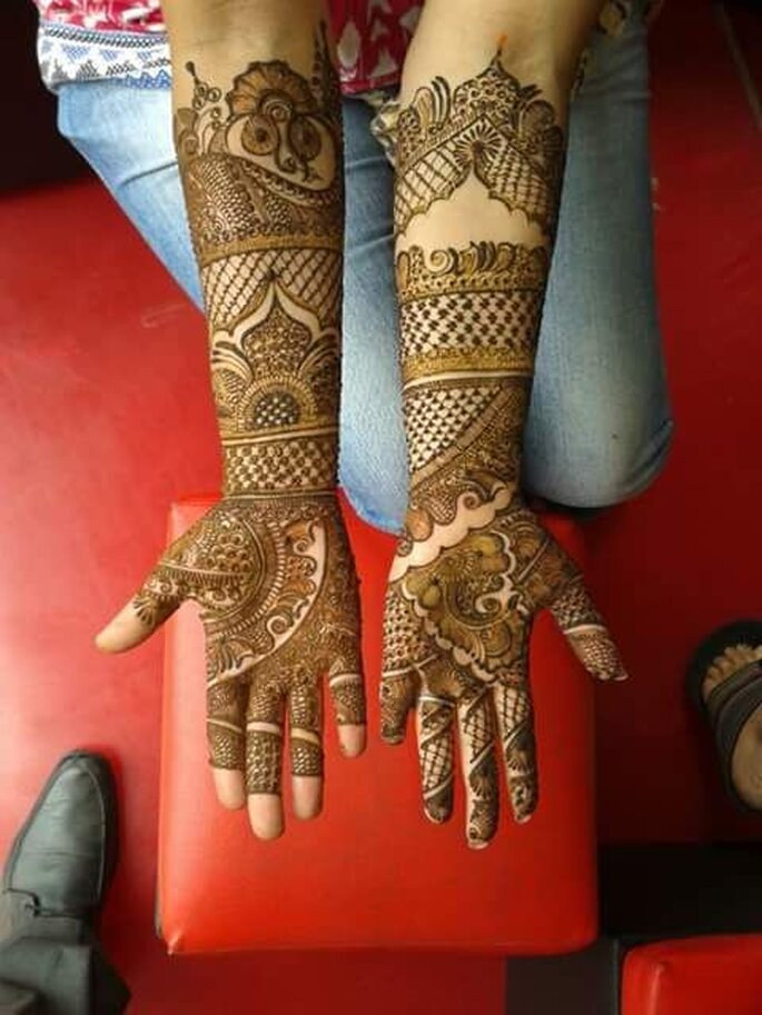 Top 10 Mehndi Artist In Delhi top 10 mehndi artist in delhi